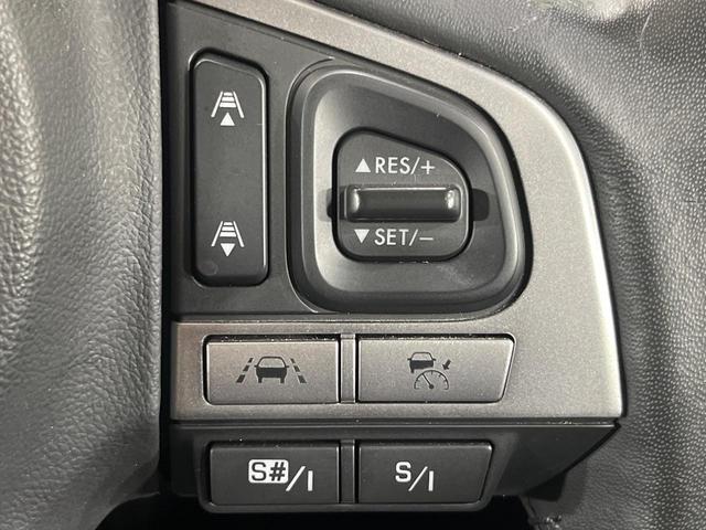 レガシィアウトバック リミテッド　本州仕入れ　４ＷＤ　ＳＤナビ　アイサイトＶｅｒ３　レーダークルーズ　禁煙車　レザーシート　コーナーセンサー　スマートキー　ＬＥＤヘッド　ビルトインＥＴＣ　純正１８インチアルミ　車線逸脱警報（6枚目）