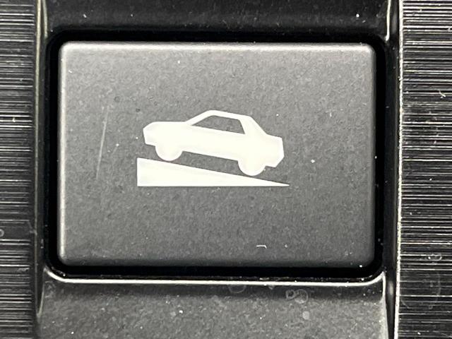 レガシィアウトバック リミテッド　本州仕入れ　４ＷＤ　ＳＤナビ　アイサイトＶｅｒ３　レーダークルーズ　禁煙車　レザーシート　コーナーセンサー　スマートキー　ＬＥＤヘッド　ビルトインＥＴＣ　純正１８インチアルミ　車線逸脱警報（67枚目）