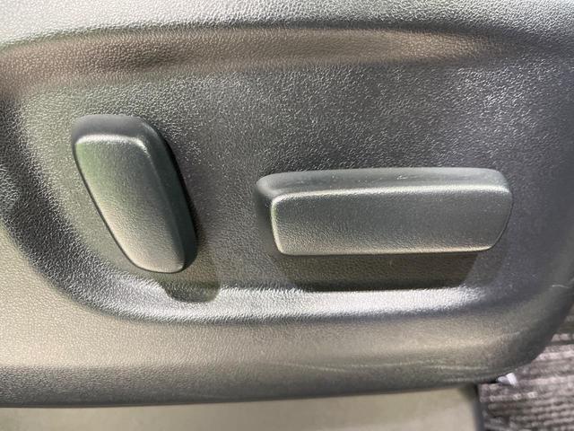 アルファード ２．５Ｓ　Ｃパッケージ　４ＷＤ　寒冷地仕様　両側電動ドア　純正９．２インチナビ　後席モニター　バックカメラ　セーフティーセンス　レーダークルーズ　禁煙車　電動リアゲート　革調シート　前席シートエアコン・ヒーター（42枚目）