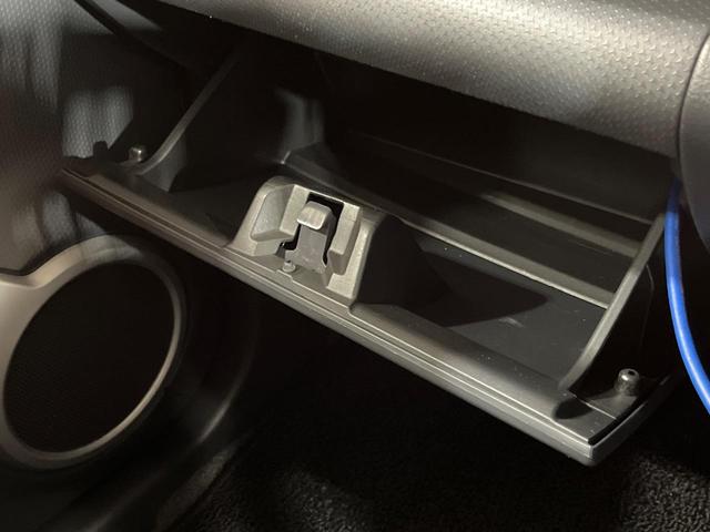 ハスラー G 4WD レーダーブレーキサポート 禁煙車 SDナビ シートヒーター スマートキー オートエアコン Bluetooth再生 CD DVD再生 フルセグ 横滑り防止装置 アイドリングストップ(29枚目)