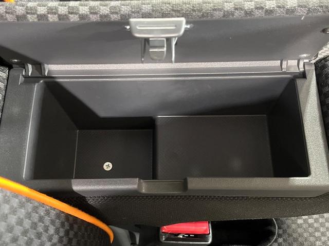 ハスラー G 4WD レーダーブレーキサポート 禁煙車 SDナビ シートヒーター スマートキー オートエアコン Bluetooth再生 CD DVD再生 フルセグ 横滑り防止装置 アイドリングストップ(68枚目)