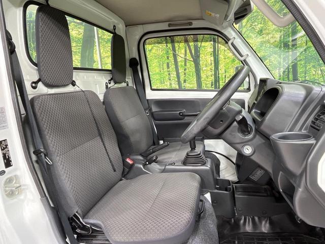 キャリイトラック KX 本州仕入れ 4WD MT車 純正12インチスチールホイール CD再生 フォグライト ヘッドライトレベライザー パワーウィンドウ AUX ブラックインテリア(9枚目)