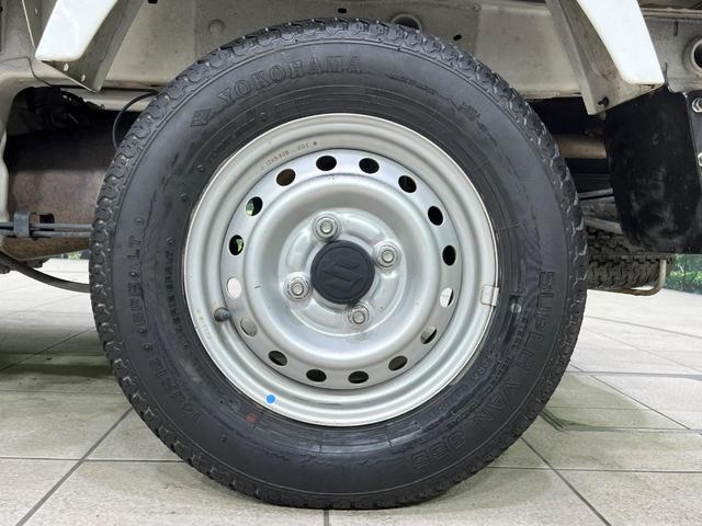 キャリイトラック KX 本州仕入れ 4WD MT車 純正12インチスチールホイール CD再生 フォグライト ヘッドライトレベライザー パワーウィンドウ AUX ブラックインテリア(31枚目)