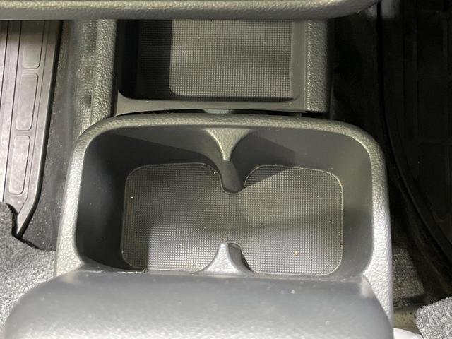 キャリイトラック KX 本州仕入れ 4WD MT車 純正12インチスチールホイール CD再生 フォグライト ヘッドライトレベライザー パワーウィンドウ AUX ブラックインテリア(42枚目)