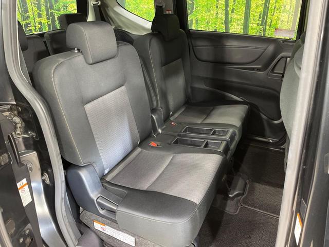 シエンタ Ｇ　セーフティーエディション　４ＷＤ　寒冷地仕様　両側電動ドア　純正ナビ　全周囲カメラ　セーフティセンス　禁煙車　ドラレコ　コーナーセンサー　スマートキー　ＬＥＤヘッド　純正１５インチアルミ　オートハイビーム　車線逸脱警報（9枚目）