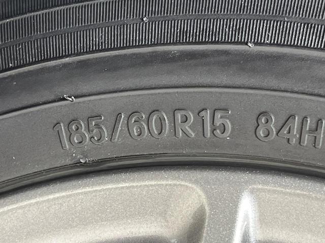 シエンタ Ｇ　セーフティーエディション　４ＷＤ　寒冷地仕様　両側電動ドア　純正ナビ　全周囲カメラ　セーフティセンス　禁煙車　ドラレコ　コーナーセンサー　スマートキー　ＬＥＤヘッド　純正１５インチアルミ　オートハイビーム　車線逸脱警報（32枚目）