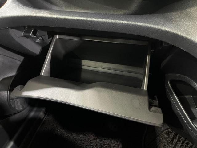 シエンタ Ｇ　セーフティーエディション　４ＷＤ　寒冷地仕様　両側電動ドア　純正ナビ　全周囲カメラ　セーフティセンス　禁煙車　ドラレコ　コーナーセンサー　スマートキー　ＬＥＤヘッド　純正１５インチアルミ　オートハイビーム　車線逸脱警報（64枚目）