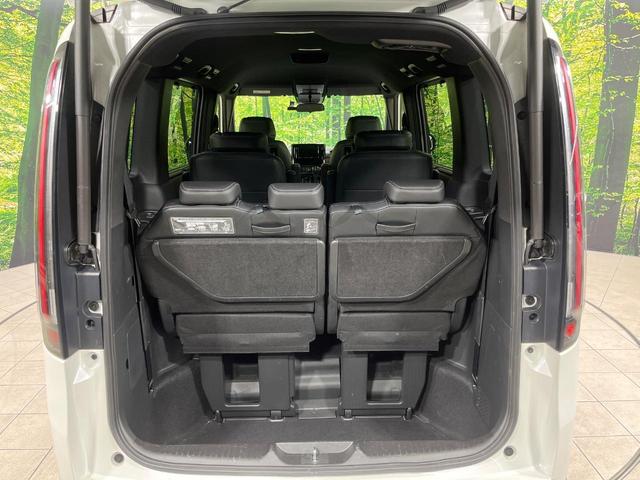 ステップワゴン スパーダ 4WD 両側電動ドア メモリーナビ バックカメラ 寒冷地仕様 ホンダセンシング レーダークルーズ 禁煙車 電動リアゲート ハーフレザーシート シートヒーター ドラレコ コーナーセンサー レーンキープ(11枚目)