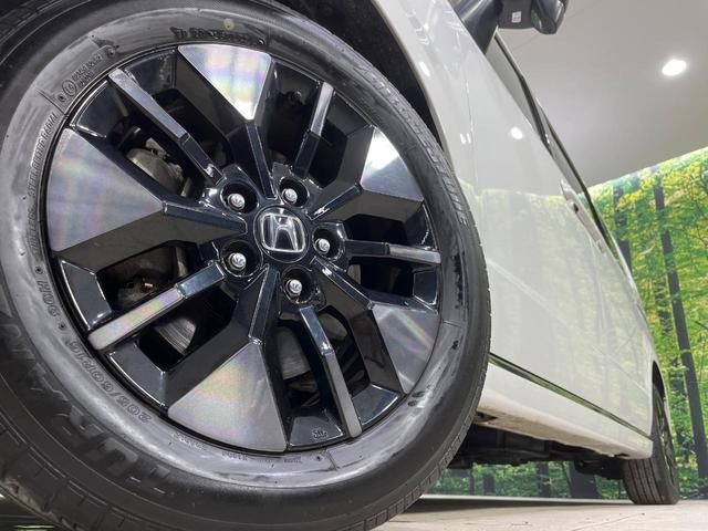 ステップワゴン スパーダ 4WD 両側電動ドア メモリーナビ バックカメラ 寒冷地仕様 ホンダセンシング レーダークルーズ 禁煙車 電動リアゲート ハーフレザーシート シートヒーター ドラレコ コーナーセンサー レーンキープ(14枚目)