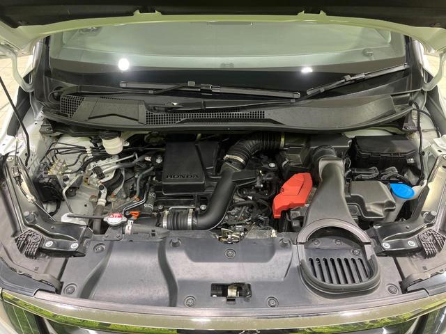 ステップワゴン スパーダ 4WD 両側電動ドア メモリーナビ バックカメラ 寒冷地仕様 ホンダセンシング レーダークルーズ 禁煙車 電動リアゲート ハーフレザーシート シートヒーター ドラレコ コーナーセンサー レーンキープ(18枚目)
