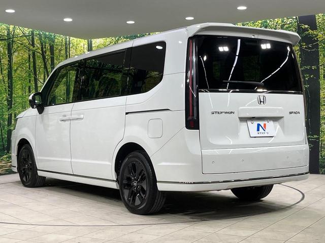 ステップワゴン スパーダ 4WD 両側電動ドア メモリーナビ バックカメラ 寒冷地仕様 ホンダセンシング レーダークルーズ 禁煙車 電動リアゲート ハーフレザーシート シートヒーター ドラレコ コーナーセンサー レーンキープ(28枚目)