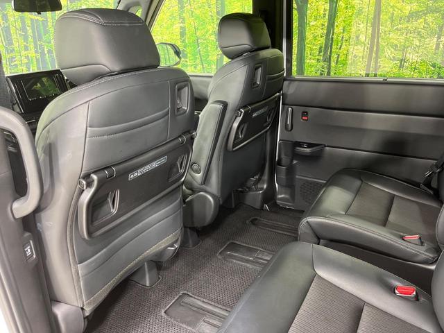 ステップワゴン スパーダ 4WD 両側電動ドア メモリーナビ バックカメラ 寒冷地仕様 ホンダセンシング レーダークルーズ 禁煙車 電動リアゲート ハーフレザーシート シートヒーター ドラレコ コーナーセンサー レーンキープ(53枚目)