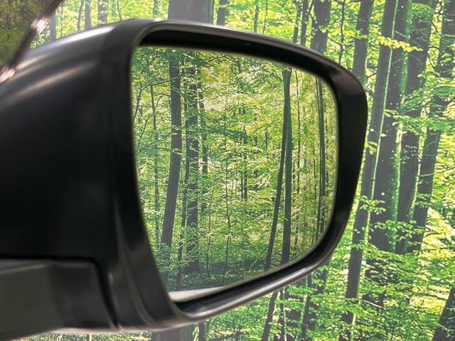 エクストレイル ２０Ｘｔ　エマージェンシーブレーキパッケージ　４ＷＤ　メーカーオプションナビ　全周囲カメラ　エマージェンシーブレーキ　禁煙車　電動リアゲート　レザーシート　ドラレコ　コーナーセンサー　ＬＥＤヘッド　ビルトインＥＴＣ　クルコン　純正１７インチＡＷ（29枚目）