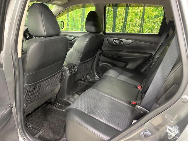 エクストレイル ２０Ｘｔ　エマージェンシーブレーキパッケージ　４ＷＤ　メーカーオプションナビ　全周囲カメラ　エマージェンシーブレーキ　禁煙車　電動リアゲート　レザーシート　ドラレコ　コーナーセンサー　ＬＥＤヘッド　ビルトインＥＴＣ　クルコン　純正１７インチＡＷ（55枚目）