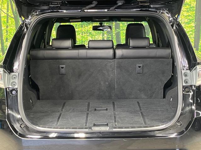 ハリアー エレガンス　４ＷＤ　９インチＳＤナビ　バックカメラ　寒冷地仕様　禁煙車　パワーシート　スマートキー　ＬＥＤヘッド　ビルトインＥＴＣ　純正１７インチアルミ　デュアルエアコン　Ｂｌｕｅｔｏｏｔｈ　ＣＤ　ＤＶＤ再生（10枚目）