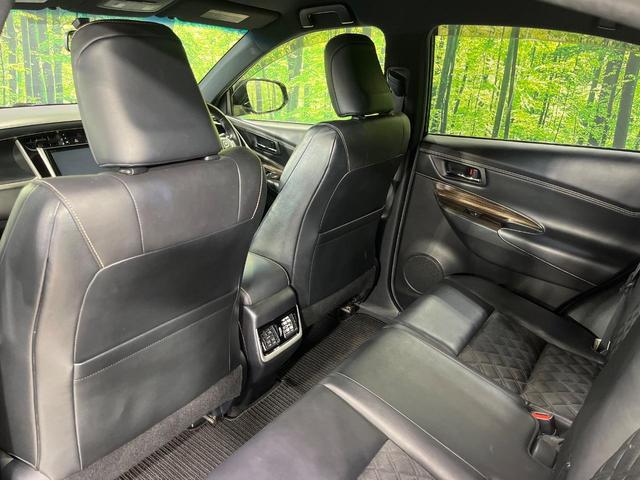 ハリアー エレガンス　４ＷＤ　９インチＳＤナビ　バックカメラ　寒冷地仕様　禁煙車　パワーシート　スマートキー　ＬＥＤヘッド　ビルトインＥＴＣ　純正１７インチアルミ　デュアルエアコン　Ｂｌｕｅｔｏｏｔｈ　ＣＤ　ＤＶＤ再生（41枚目）