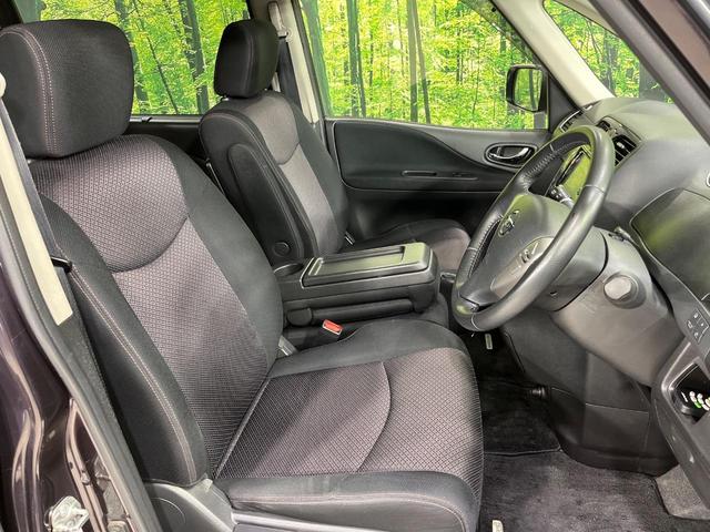 セレナ ハイウェイスター　４ＷＤ　両側電動スライドドア　バックカメラ　ＳＤナビ　禁煙車　スマートキー　ＨＩＤヘッド　ビルトインＥＴＣ　クルコン　純正１５インチアルミ　オートライト　オートエアコン　リアエアコン　横滑り防止装置（8枚目）