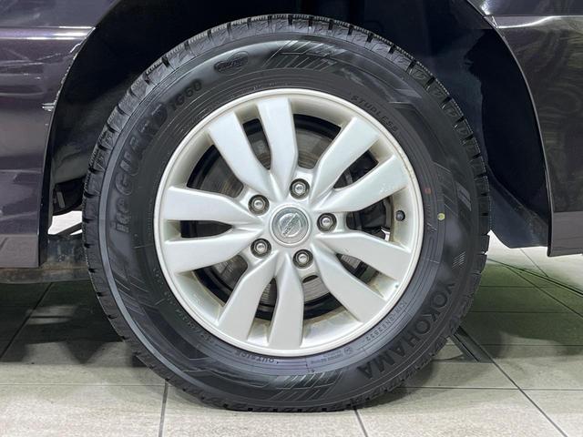 セレナ ハイウェイスター　４ＷＤ　両側電動スライドドア　バックカメラ　ＳＤナビ　禁煙車　スマートキー　ＨＩＤヘッド　ビルトインＥＴＣ　クルコン　純正１５インチアルミ　オートライト　オートエアコン　リアエアコン　横滑り防止装置（27枚目）