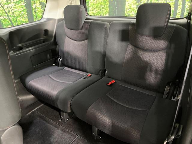 セレナ ハイウェイスター　４ＷＤ　両側電動スライドドア　バックカメラ　ＳＤナビ　禁煙車　スマートキー　ＨＩＤヘッド　ビルトインＥＴＣ　クルコン　純正１５インチアルミ　オートライト　オートエアコン　リアエアコン　横滑り防止装置（47枚目）