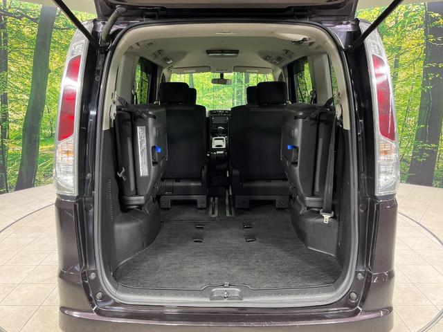 セレナ ハイウェイスター　４ＷＤ　両側電動スライドドア　バックカメラ　ＳＤナビ　禁煙車　スマートキー　ＨＩＤヘッド　ビルトインＥＴＣ　クルコン　純正１５インチアルミ　オートライト　オートエアコン　リアエアコン　横滑り防止装置（49枚目）