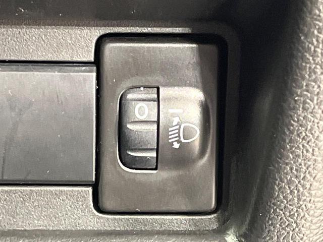 スペーシア ハイブリッドＸ　４ＷＤ　２トーンルーフ　両側電動ドア　ＳＤナビ　バックカメラ　セーフティサポート　禁煙車　ドラレコ　コーナーセンサー　スマートキー　ＬＥＤヘッド　ＥＴＣ　オートハイビーム　車線逸脱警報　オートライト（46枚目）