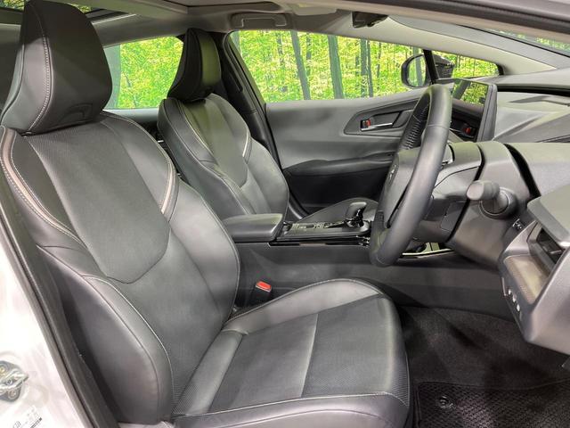 プリウス Z 4WD ガラスルーフ 純正12インチナビ 全周囲カメラ 寒冷地仕様 100V電源 セーフティセンス レーダークルーズ 禁煙車 合皮シート シートベンチレーション パワーシート コーナーセンサ-(8枚目)