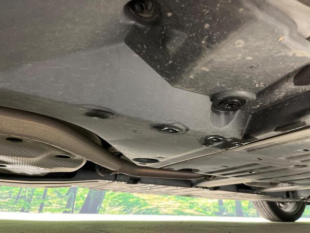 プリウス Z 4WD ガラスルーフ 純正12インチナビ 全周囲カメラ 寒冷地仕様 100V電源 セーフティセンス レーダークルーズ 禁煙車 合皮シート シートベンチレーション パワーシート コーナーセンサ-(22枚目)