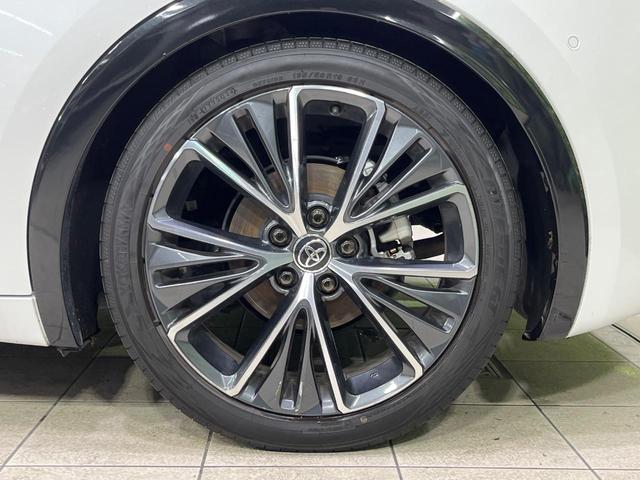 プリウス Z 4WD ガラスルーフ 純正12インチナビ 全周囲カメラ 寒冷地仕様 100V電源 セーフティセンス レーダークルーズ 禁煙車 合皮シート シートベンチレーション パワーシート コーナーセンサ-(31枚目)