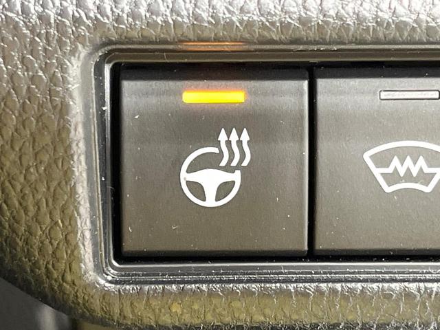 プリウス Z 4WD ガラスルーフ 純正12インチナビ 全周囲カメラ 寒冷地仕様 100V電源 セーフティセンス レーダークルーズ 禁煙車 合皮シート シートベンチレーション パワーシート コーナーセンサ-(49枚目)