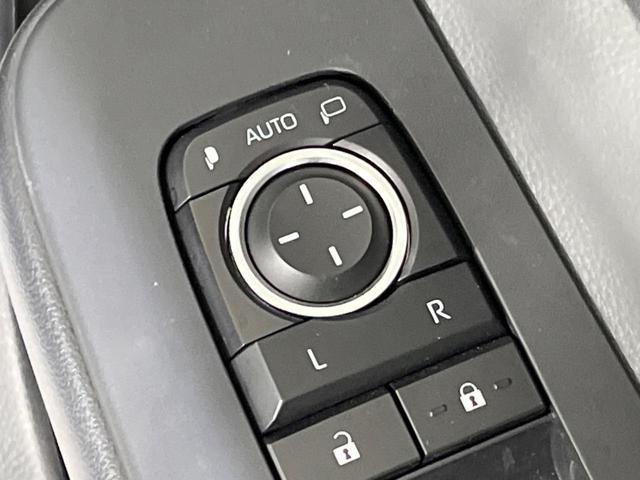 プリウス Z 4WD ガラスルーフ 純正12インチナビ 全周囲カメラ 寒冷地仕様 100V電源 セーフティセンス レーダークルーズ 禁煙車 合皮シート シートベンチレーション パワーシート コーナーセンサ-(65枚目)