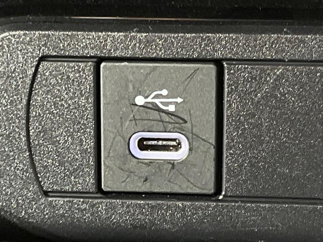 プリウス Z 4WD ガラスルーフ 純正12インチナビ 全周囲カメラ 寒冷地仕様 100V電源 セーフティセンス レーダークルーズ 禁煙車 合皮シート シートベンチレーション パワーシート コーナーセンサ-(71枚目)