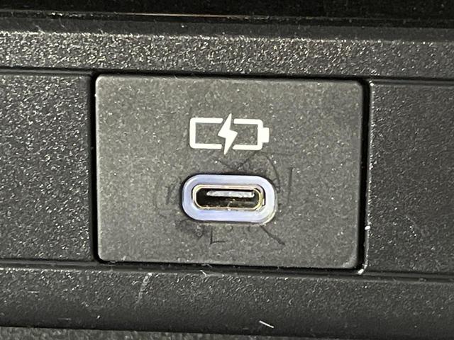 プリウス Z 4WD ガラスルーフ 純正12インチナビ 全周囲カメラ 寒冷地仕様 100V電源 セーフティセンス レーダークルーズ 禁煙車 合皮シート シートベンチレーション パワーシート コーナーセンサ-(72枚目)