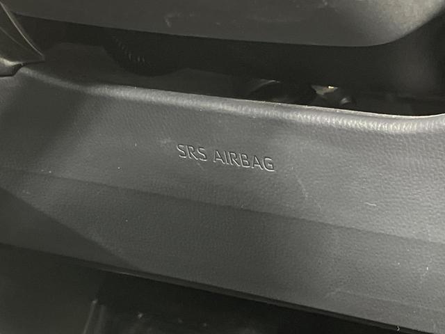 プリウス Z 4WD ガラスルーフ 純正12インチナビ 全周囲カメラ 寒冷地仕様 100V電源 セーフティセンス レーダークルーズ 禁煙車 合皮シート シートベンチレーション パワーシート コーナーセンサ-(80枚目)