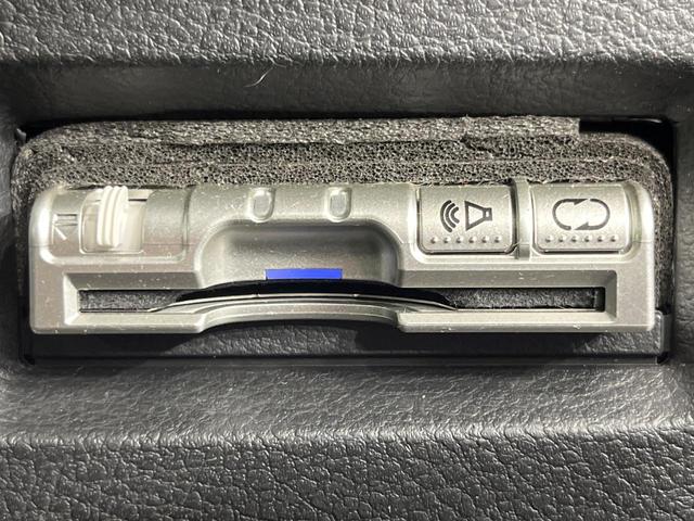 スペーシアカスタムZ ターボ 4WD ターボ 両側電動ドア メモリーナビ 全周囲カメラ デュアルカメラブレーキサポート 禁煙車 シートヒーター スマートキー HIDヘッド ビルトインETC クルコン 車線逸脱警報 誤発進抑制機能(40枚目)