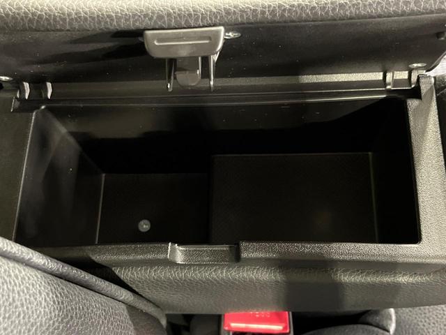 スペーシアカスタムZ ターボ 4WD ターボ 両側電動ドア メモリーナビ 全周囲カメラ デュアルカメラブレーキサポート 禁煙車 シートヒーター スマートキー HIDヘッド ビルトインETC クルコン 車線逸脱警報 誤発進抑制機能(56枚目)