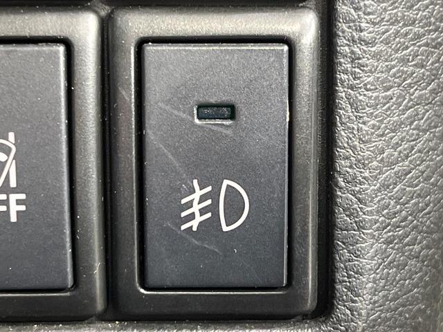 スペーシアカスタムZ ターボ 4WD ターボ 両側電動ドア メモリーナビ 全周囲カメラ デュアルカメラブレーキサポート 禁煙車 シートヒーター スマートキー HIDヘッド ビルトインETC クルコン 車線逸脱警報 誤発進抑制機能(64枚目)