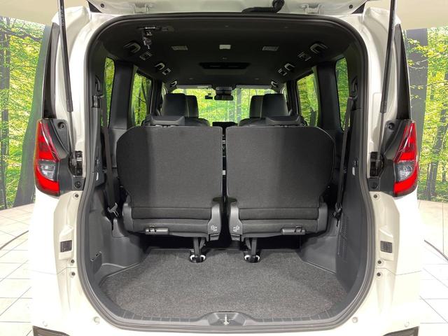 ノア S-Z 4WD 両側電動ドア 10.5インチディスプレイオーディオ バックカメラ 寒冷地仕様 セーフティセンス レーダークルーズ 禁煙車 ハーフレザーシート コーナーセンサー スマートキー LEDヘッド(11枚目)