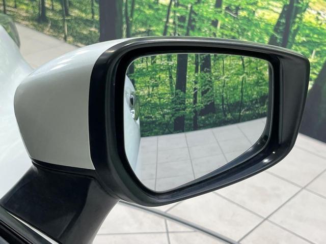 ノート e-パワー メダリスト FOUR 4WD BIG-X9インチナビ 全周囲カメラ インテリジェントエマージェンシーブレーキ レーダークルーズ 禁煙車 ハーフレザーシート ドラレコ コーナーセンサー スマートキー LEDヘッド ETC(25枚目)