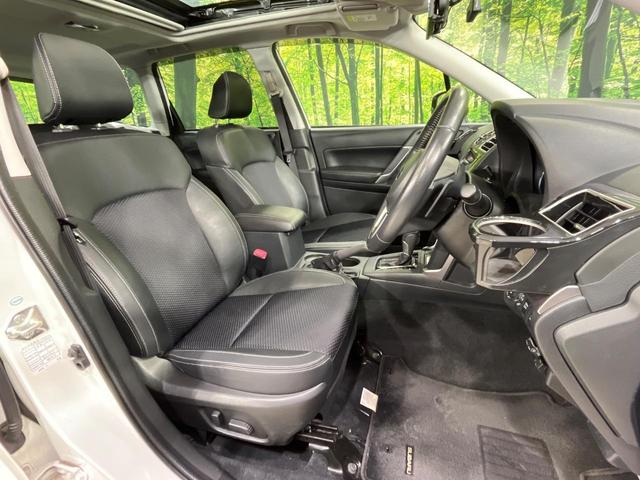 フォレスター 2.0XT アイサイト 4WD ターボ サンルーフ STIエアロ 純正ナビ バックカメラ アイサイトVer3 レーダークルーズ 禁煙車 ハーフレザーシート ドラレコ スマートキー LEDヘッド ETC 純正18インチAW(8枚目)