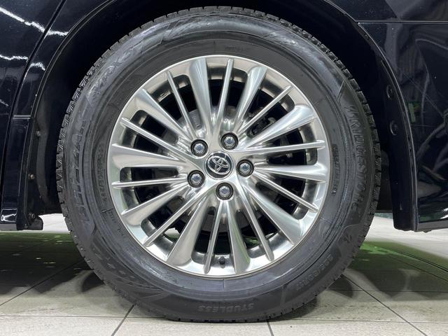 アルファードハイブリッド ＳＲ　Ｃパッケージ　４ＷＤ　寒冷地仕様　両側電動ドア　純正９インチディスプレイオーディオ　後席モニター　バックカメラ　ＡＣ１００Ｖ電源　セーフティーセンス　レーダークルーズ　禁煙車　パワーバックドア　合皮シート（27枚目）