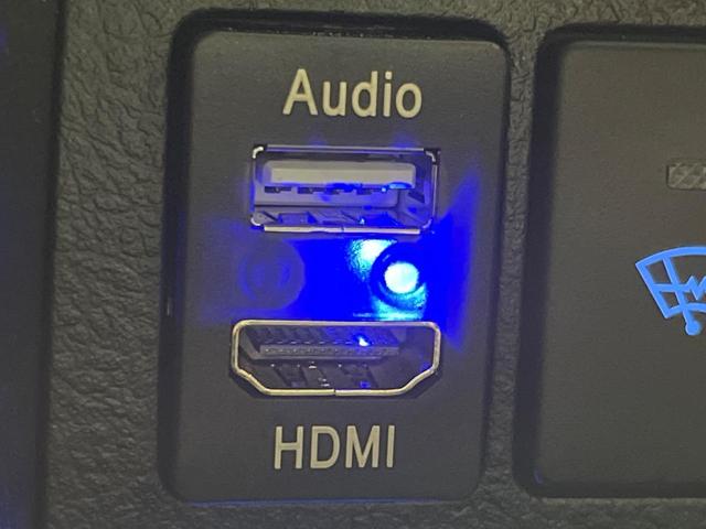 アルファードハイブリッド ＳＲ　Ｃパッケージ　４ＷＤ　寒冷地仕様　両側電動ドア　純正９インチディスプレイオーディオ　後席モニター　バックカメラ　ＡＣ１００Ｖ電源　セーフティーセンス　レーダークルーズ　禁煙車　パワーバックドア　合皮シート（70枚目）