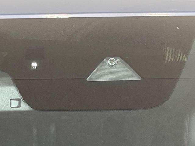 ＣＸ－８ ＸＤ　ブラックトーンエディション　４ＷＤ　ディーゼル（軽油）　１０．２５インチ純正ナビ　全周囲カメラ　ＢＯＳＥサウンド　アドバンスドスマートシティブレーキサポート　レーダークルーズ　禁煙車　電動リアゲート　ドラレコ　コーナーセンサー（6枚目）