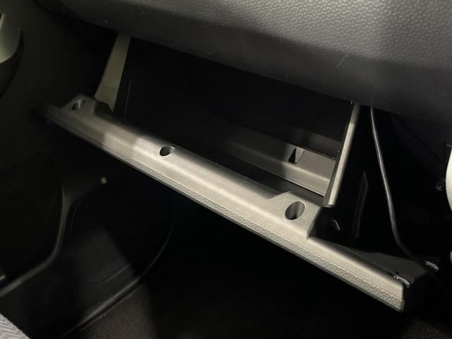 ルーミー カスタムＧ　４ＷＤ　両側電動ドア　ＳＤナビ　バックカメラ　寒冷地仕様　スマートアシスト　レーダークルーズ　禁煙車　コーナーセンサー　スマートキー　ＬＥＤヘッド　ＥＴＣ　純正１４インチアルミ　オートハイビーム（60枚目）