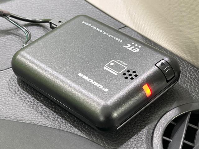 ヴェゼル e:HEV X 4WD SDナビ バックカメラ 寒冷地仕様 ホンダセンシング アダプティブクルーズ 禁煙車 ドラレコ コーナーセンサー シートヒータ スマートキー LEDヘッド ETC 純正16インチアルミ(36枚目)