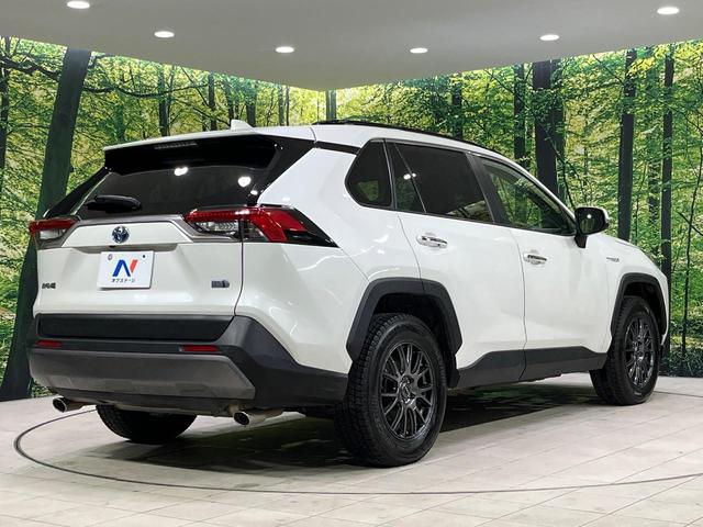 RAV4 ハイブリッドG 4WD 純正SDナビ バックカメラ 寒冷地仕様 100V電源 セーフティセンス レーダークルーズ 禁煙車 電動リアゲート レザーシート パワーシート ドラレコ コーナーセンサー スマートキー(18枚目)