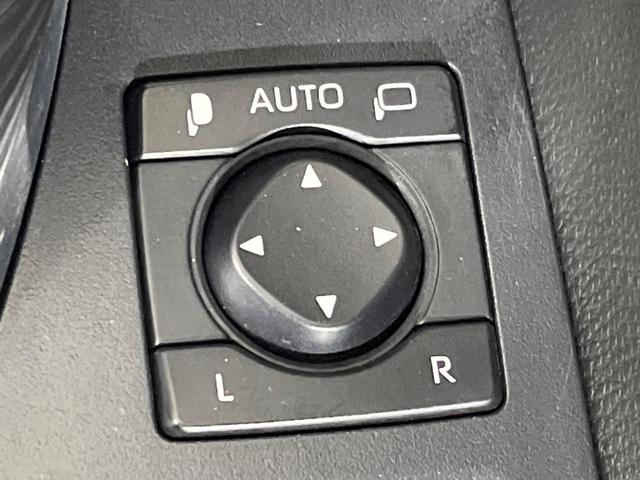 RAV4 ハイブリッドG 4WD 純正SDナビ バックカメラ 寒冷地仕様 100V電源 セーフティセンス レーダークルーズ 禁煙車 電動リアゲート レザーシート パワーシート ドラレコ コーナーセンサー スマートキー(62枚目)