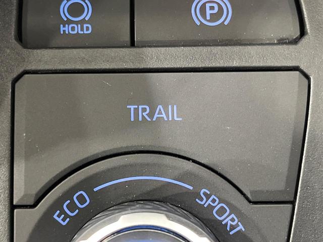 RAV4 ハイブリッドG 4WD 純正SDナビ バックカメラ 寒冷地仕様 100V電源 セーフティセンス レーダークルーズ 禁煙車 電動リアゲート レザーシート パワーシート ドラレコ コーナーセンサー スマートキー(67枚目)