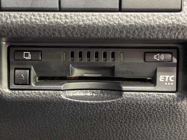 RAV4 アドベンチャー 4WD 純正9インチSDナビ バックカメラ セーフティセンス レーダークルーズ 禁煙車 黒皮合皮レザーシート パワーシート ドラレコ スマートキー LEDヘッド ビルトインETC 純正19インチアルミ(42枚目)