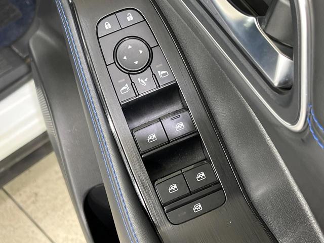 エクストレイル オーテック　ｅ－４ＯＲＣＥ　４ＷＤ　１２．３型メーカーナビ　全周囲カメラ　３６０度セーフティアシスト　禁煙車　レザーシート　ドラレコ　コーナーセンサー　スマートキー　ＬＥＤヘッド　ビルトインＥＴＣ　車線逸脱警報（58枚目）