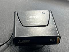 【ＥＴＣ】高速道路の料金所をストレスなく通過！話題のスポットやサービスエリアに多い「スマートIntercooler」利用時は必須のアイテムです。当店でセットアップを実施、ご納車当日からすぐにご利用いただけます！ 6